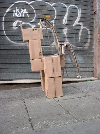 fupete_irobo_2004_cardboard04