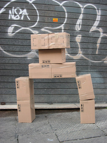 fupete_irobo_2004_cardboard05