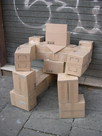 fupete_irobo_2004_cardboard09
