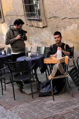 Fupete_Krisis-Legami_Urbino2012_07
